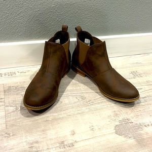 Rocket Dog Brown Graham Maylon Bootie!